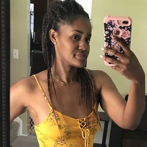 Meet your Posher, Tiara